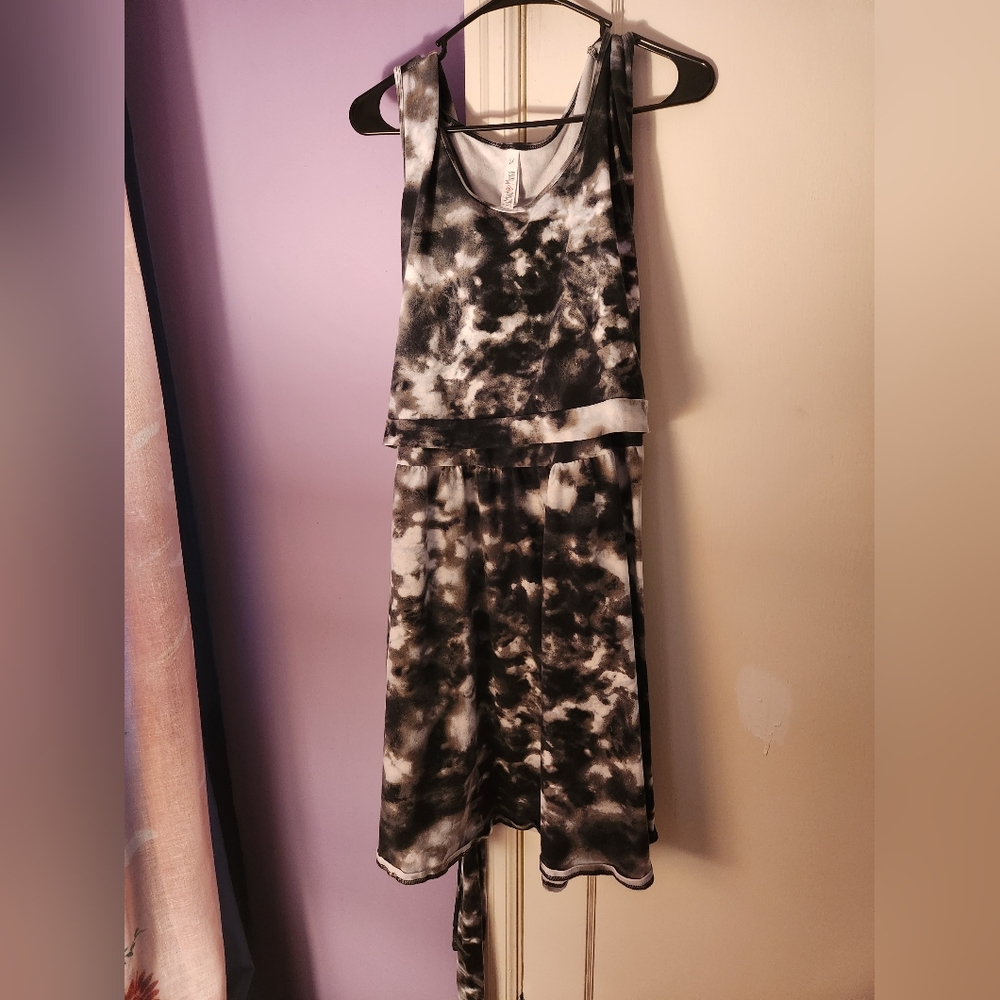 Latched Mama sundress 2x